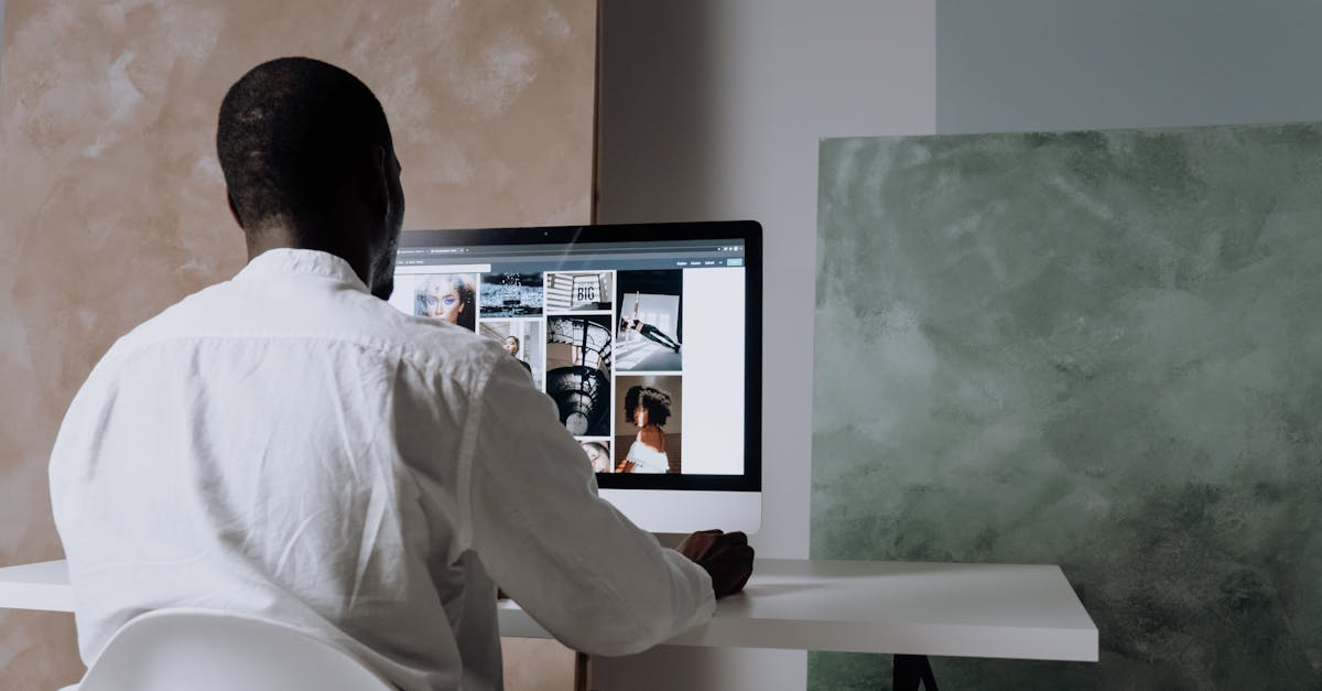 which of the following would be considered a professional networking website?